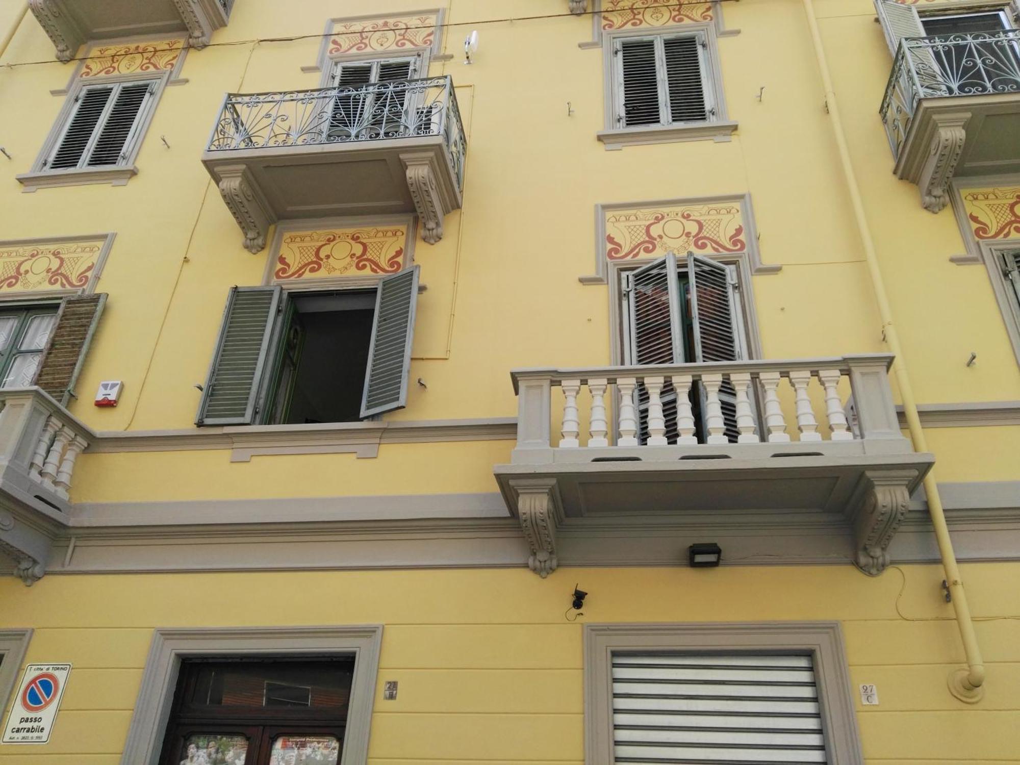 Via Palestrina - Corso Vercelli Turim Exterior foto